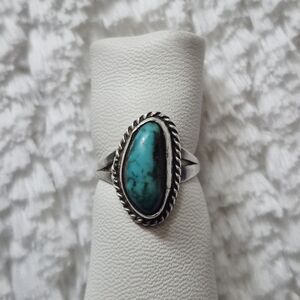 Vintage Sterling Silver Turquoise Ring